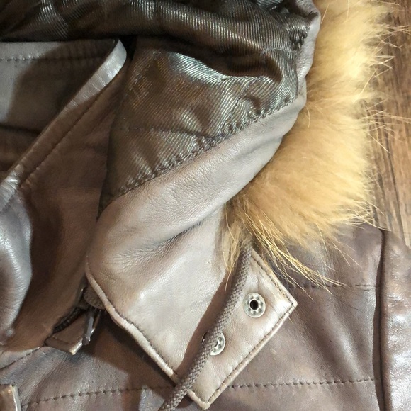 Danier Grey Insulated Leather Coat - Picture 6 of 16